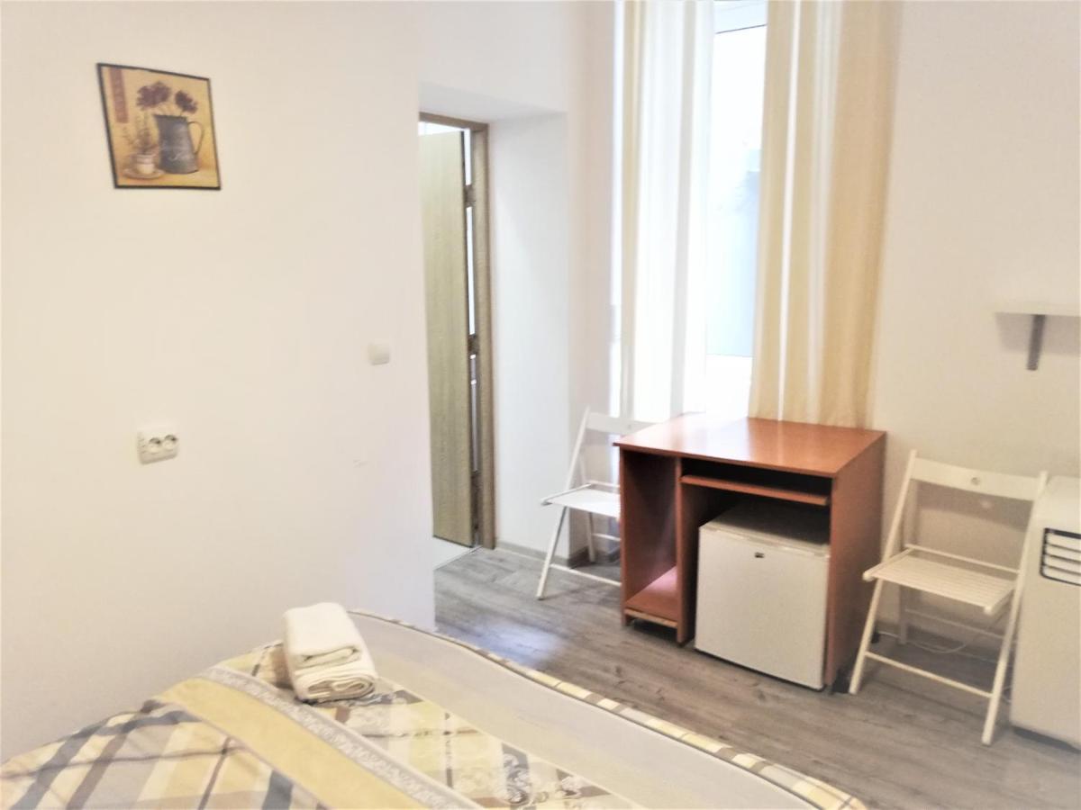 Studio Piata Amzei 1 Apartment Bucureşti Ngoại thất bức ảnh